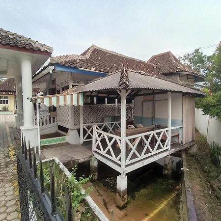 Hotel Redante 1 Baturaja  Kültér fotó