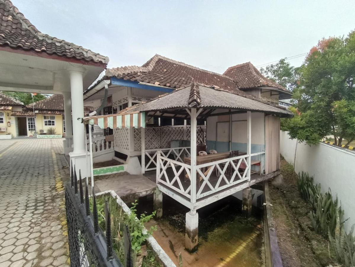 Hotel Redante 1 Baturaja  Kültér fotó